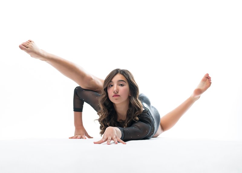 Gymnast in ground pose, variation 13