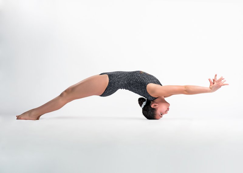 Gymnast in ground pose, variation 21