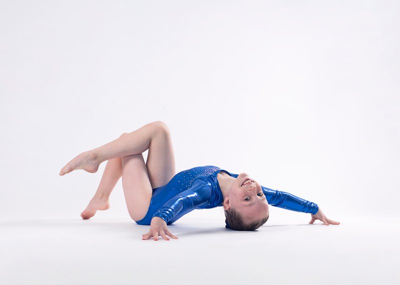 Gymnast in ground pose, variation 46